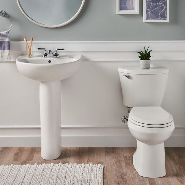 American Standard Evolution White 22" Pedestal Sink Top and Leg Combination with 4" Centerset-2
