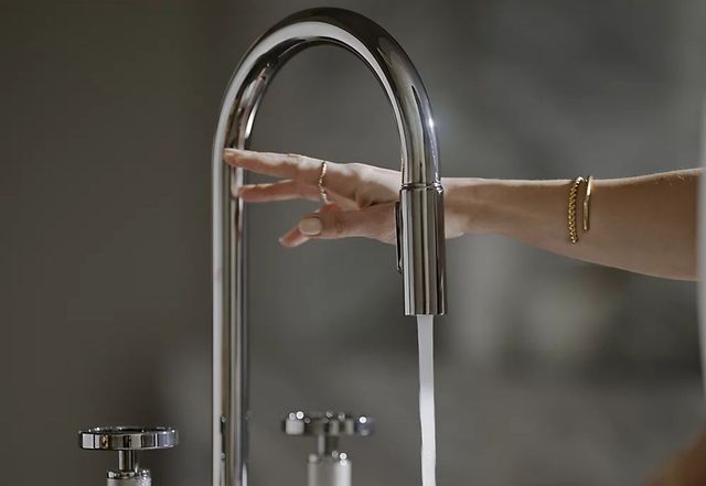 KOHLER® Billet® Polished Chrome Touchless Kitchen Sink Faucet with 2-Function Sprayhead and Round Handles-4