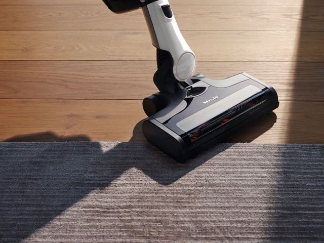 Miele Triflex HX2 Lotus White Cordless Stick Vacuum -2