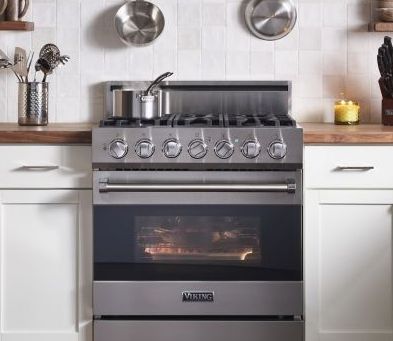 Viking® 3 Series 30" Martini Pro Style Dual Fuel Range-1