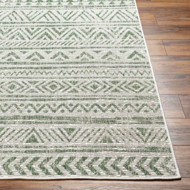 Surya Eagean Green 4'x6' Area Rug-4
