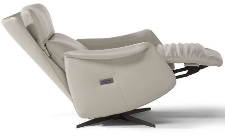 Natuzzi Editions Until Reclining Swivel Chair