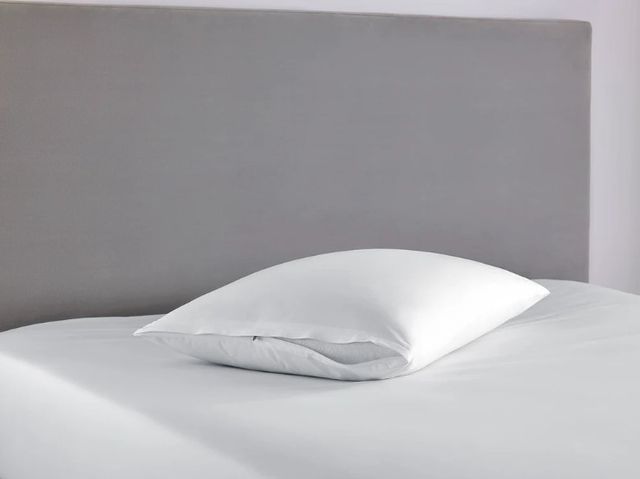 Sleeptone® Smartguard 2-Piece White King Pillow Protector Set-3