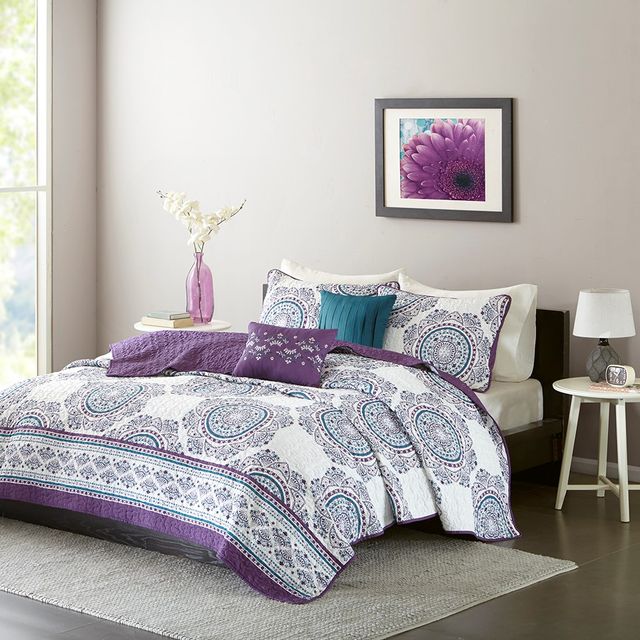 Olliix by Intelligent Design Anika Purple Twin/Twin XL Reversible Coverlet Set-1