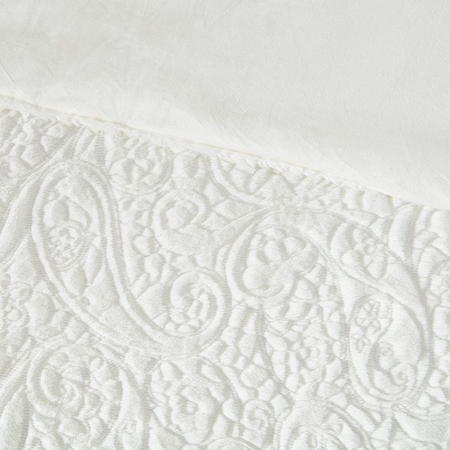 Olliix by Madison Park Norfolk Ivory Twin/Twin XL Ultra Plush Comforter Mini Set-2