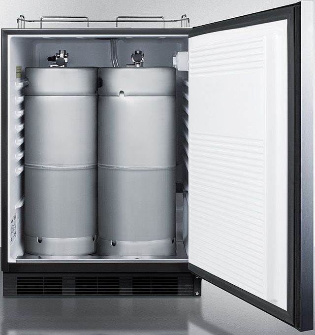 Summit® Commercial Series 5.5 Cu. Ft. Stainless Steel Beer Cooler/Kegerator-3
