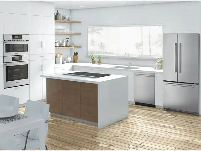 Bosch 500 Series 1.6 Cu. Ft. Stainless Steel Built In Microwave-3