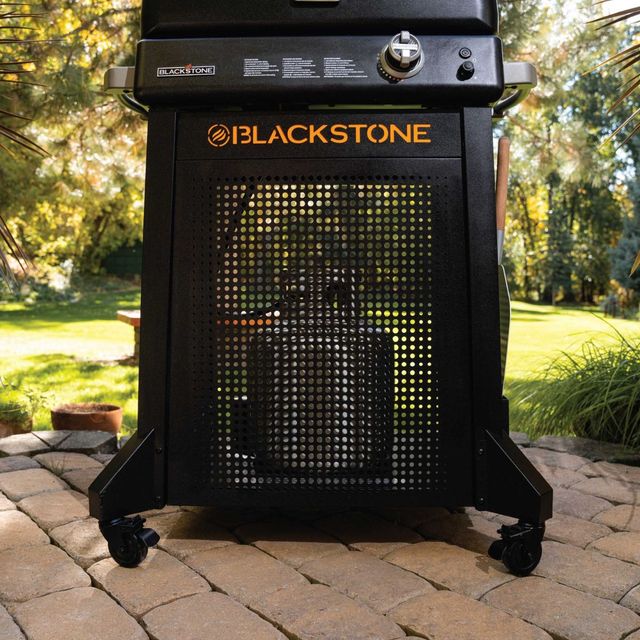 Blackstone® 30" Black Pizza Oven -4