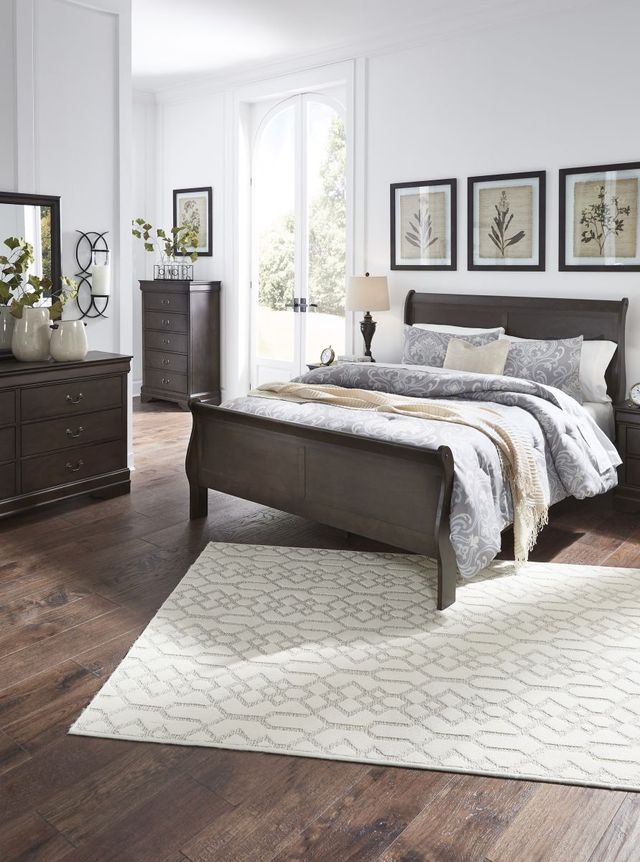 Signature Design by Ashley® Leewarden 2-Piece Dark Brown King Sleigh Bed Set-3
