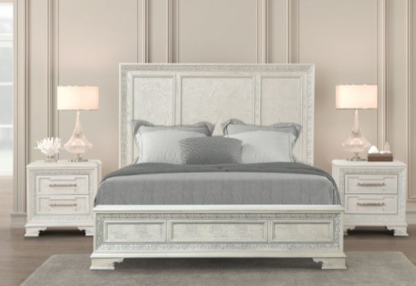 Furniture of America® Stella Mia Creamy White Queen Panel Bed-2