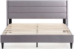 Weekender™ Madsen Stone Queen Platform Bed