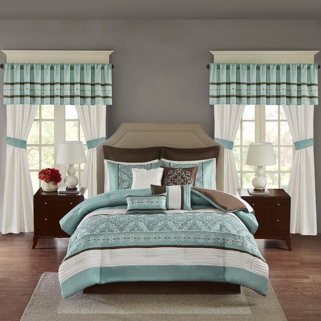 Olliix by Madison Park Essentials 24 Pieces Seafoam California King Jelena Room in a Bag Set-0
