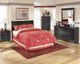 Signature Design by Ashley® Huey Vineyard Black Chest-3