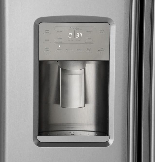 Café™ 36 in.  21.9 Cu. Ft. Stainless Steel Counter Depth Side by Side Refrigerator-3