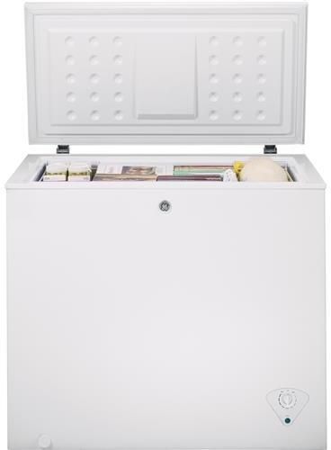 GE® 7.0 Cu. Ft. White Chest Freezer-3