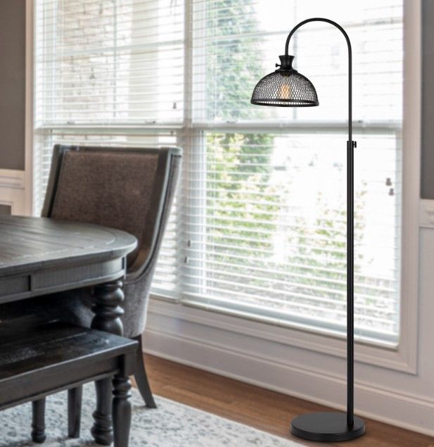 Cal® Lighting & Accessories Lewiston Black Floor Lamp-3