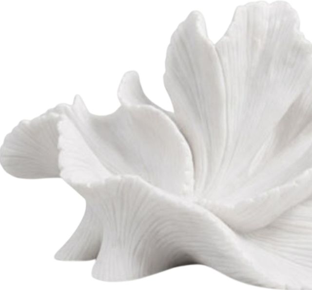 Signature Design by Ashley® Waynemont White Sculpture-1