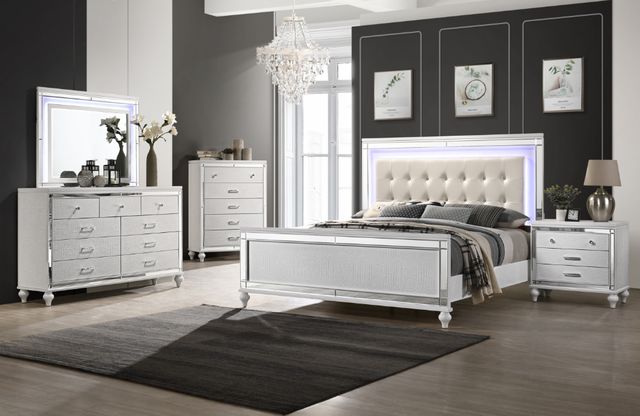 New Classic® Home Furnishings Valentino 4-Piece White King Panel Bedroom Set-1