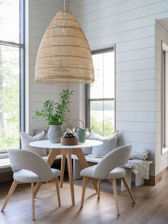 Chaise rembourrée pivotante Downtown de Canadel®-6