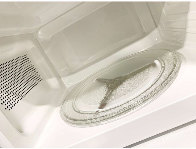 Danby® 1.1 Cu. Ft. Countertop Microwave-3