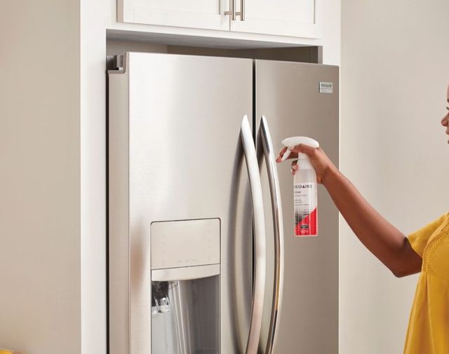 Frigidaire® ReadyClean™ Stainless Steel Cleaner-1