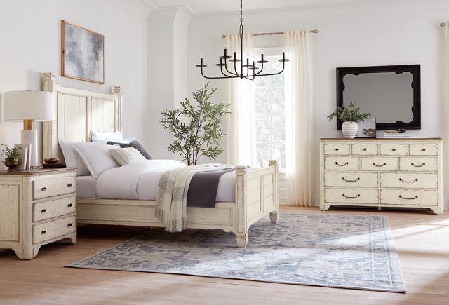 Hooker® Furniture Americana Daisy Queen Panel Bed-1