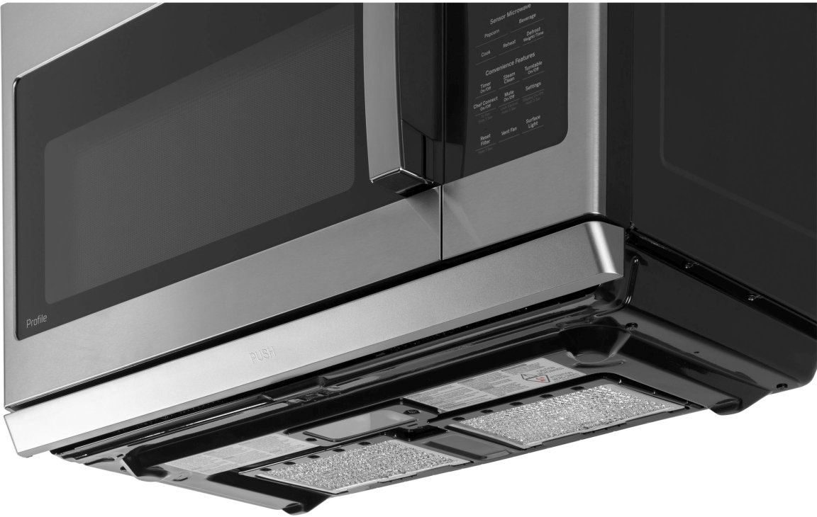 Over stove GE microwave with vent store