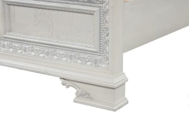 Furniture of America® Stella Mia Creamy White Upholstered Queen Panel Bed-3