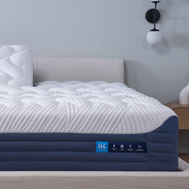 BEDGEAR® H4 Performance® 12" Hybrid Medium Firm Pillow Top Split Head King Mattress in a Box-1
