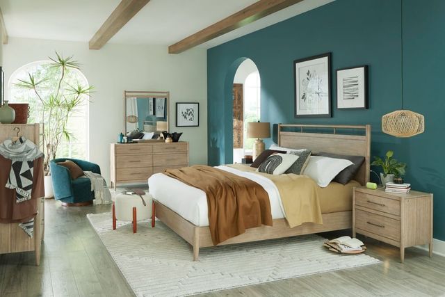 aspenhome® Shiloh Champagne California King Panel Bed-1