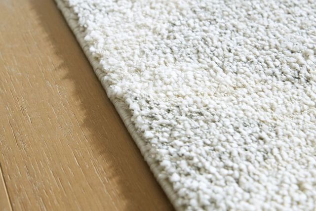 Signature Design by Ashley® Unawick 5'x7' Area Rug  -2