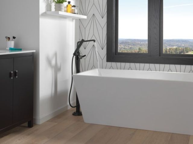 Delta Tetra® Matte Black Single Handle LHP Floor Mount Tub Filler Trim-1