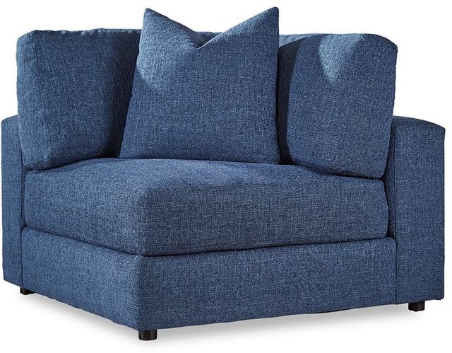 Huntington House 5-Piece Right-Arm Facing Sectional and Chaise-3