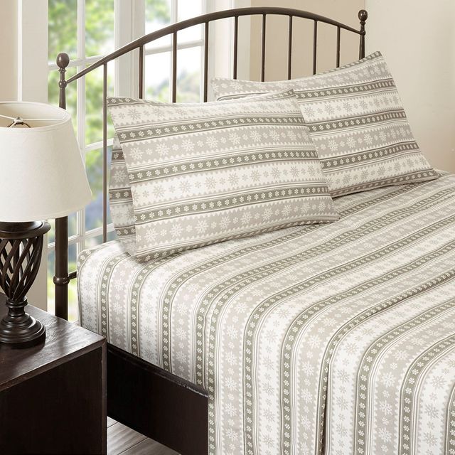 Olliix by Woolrich Tan Snowflake Queen Flannel Cotton Sheet Set-2