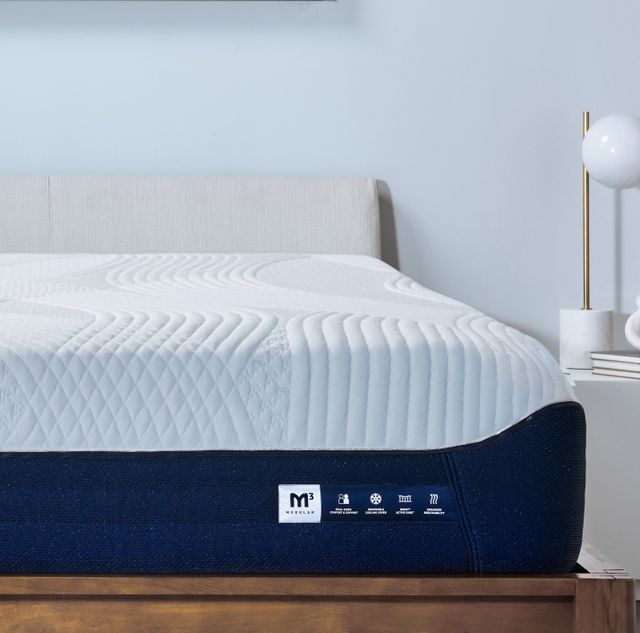 BEDGEAR® M3 Original Performance® 12" Hybrid Firm Tight Top King Mattress in a Box-2