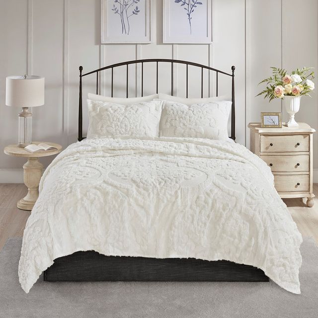 Olliix by Madison Park 3 Piece White King/California King Viola Tufted Cotton Chenille Damask Coverlet Set-0