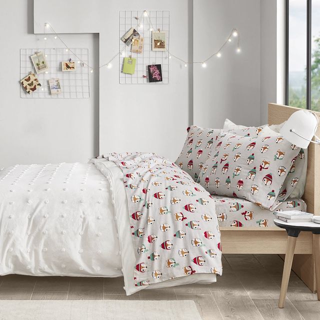 Olliix by Intelligent Design Grey Foxes Twin XL Cozy Soft Cotton Novelty Print Flannel Sheet Set-3