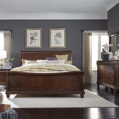 Liberty Furniture Rustic Traditions 4-Piece Rustic Cherry California King Bedroom Set