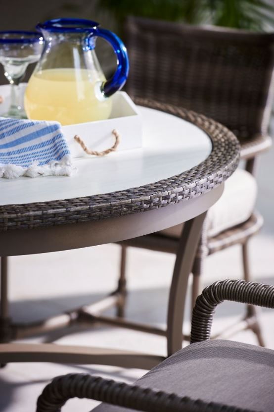 Lane Venture® Oasis Ash 48" Round Dining Table-2
