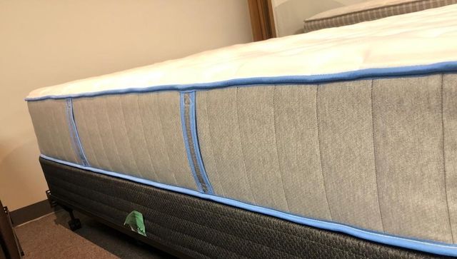 Eclipse® Englander® Majestic Wrapped Coil Plush Tight Top Full Mattress-2