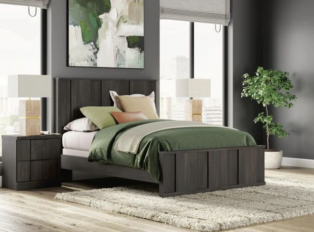 Signature Design by Ashley® Jadiston Dark Brown Queen Panel Bed-1