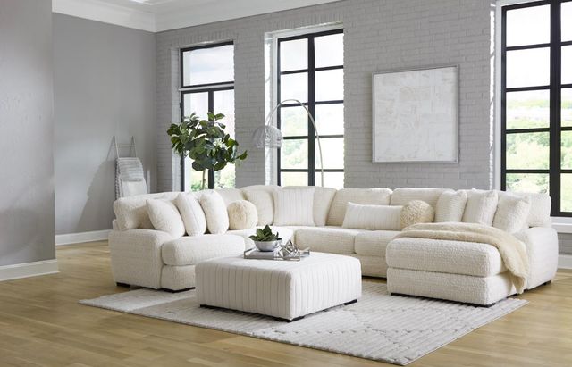 Albany Industries 3-Piece Doodle Ivory Right-Arm Facing Chaise Sectional -1