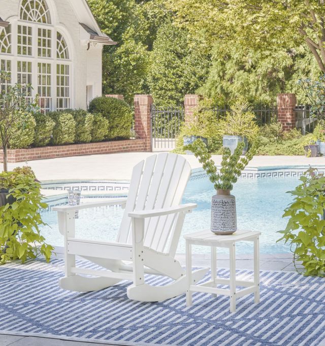 Signature Design by Ashley® Sundown Treasure White Polyethylene Outdoor Rocking Chair-4