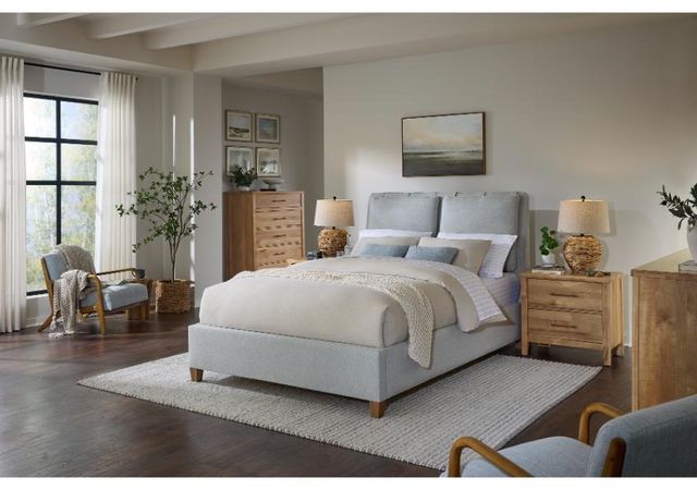 Vaughan Bassett Pure Maple 5 Drawer Chest In Natural Maple-3
