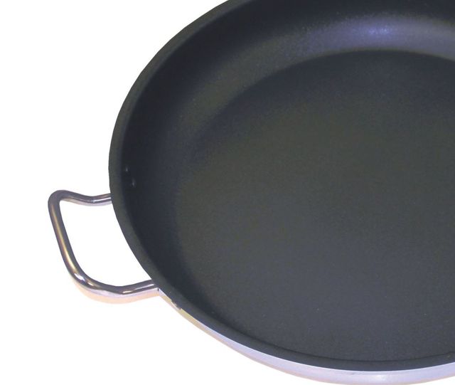 Thermador® 16" Chef's Pan Large Skillet-2