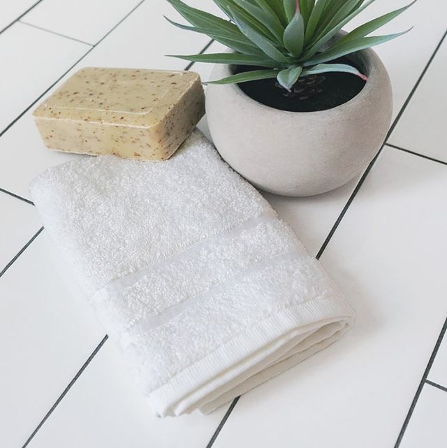 Cariloha White Viscose and Turkish Cotton Blend Washcloth-4