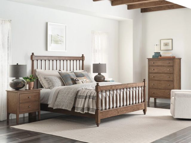 Kincaid® Arbor Bark California King Spindle Bed-3
