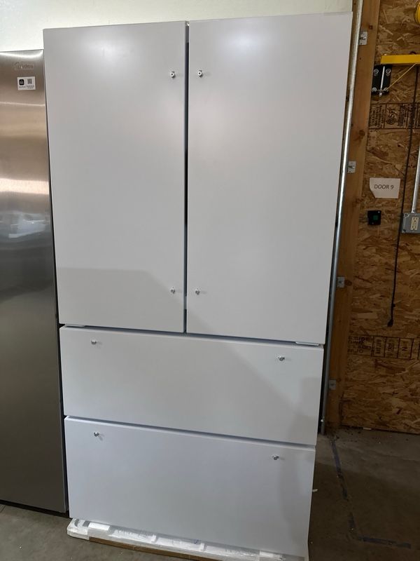 Clearance FORNO® Espresso Moena 36" 19.2 Cu. Ft. White Counter Depth French Door Refrigerator-0