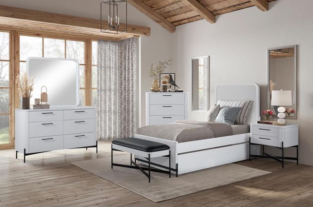 Bernards Stiltz White Youth Chest-1
