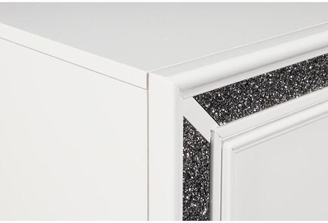 New Classic® Home Furnishings Park Imperial White Chest-4